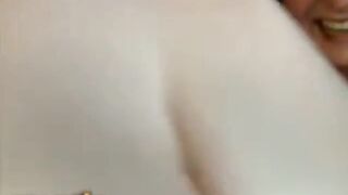Omegle Worm 42 / Naughty Friends