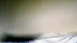 Omegle Worm 271 / White Mix