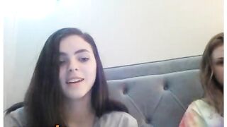 Teen Feet Omegle Webcam