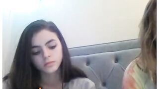Teen Feet Omegle Webcam