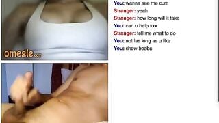 Girl Spreads Pussy And Guy Cums Buckets!