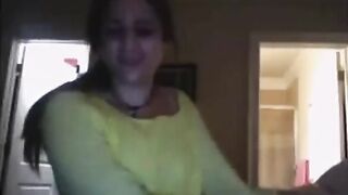 Cute Skinny Teen Show Bobs On Cam