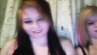 Omegle Worm 251 / Naughty Friends