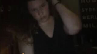 Curvy Girl Tries The OMEGLE GAME!