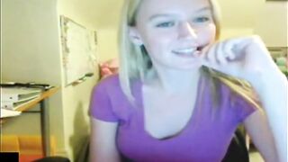 Sexy Young Teen Plays Omegle Game