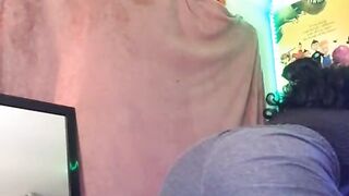 Omegle Girl Twerk