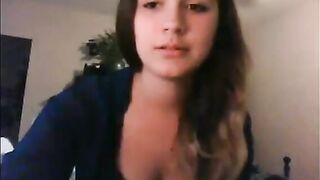 Cutie Flashes On Omegle