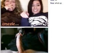 Hot Girls Watching & Masturbation