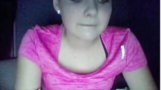 Pretty Teen Boob Flash