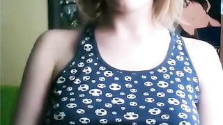 Hot Woman Flashing Perfect Boobs On Cam