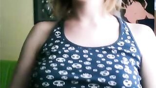 Hot Woman Flashing Perfect Boobs On Cam