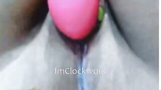 Girl With Vibrator Orgasms & Squirts On Omegle