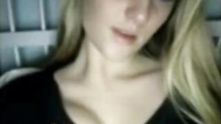 Omegle Teen Getting Naked