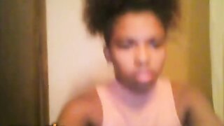 Black Teen Plays With Tits On Omegle