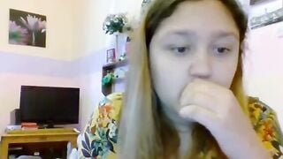 18yo Cali Girl Flashes Boobs, Ass, Pussy On Omegle