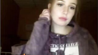 Sexy Girl Boobs Flash