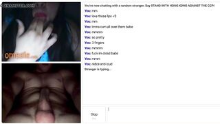 Omegle Slut Lips Tease Until Cumshot