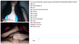 Omegle Slut Lips Tease Until Cumshot