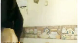 Omegle-Girl-Playing-With-Her-Butt.Mp4