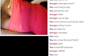 Busty Black Girl Plays On Omegle