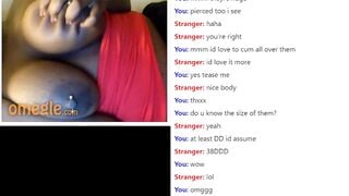 Busty Black Girl Plays On Omegle