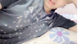 Arabic Girl Plays WIth Her TIts On Omegle