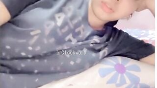 Arabic Girl Plays WIth Her TIts On Omegle