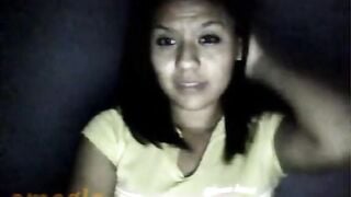 Webcam Latina Flashing Her Kissy Bits