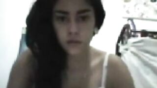 Safadinha Teen Show Tits On Cam New
