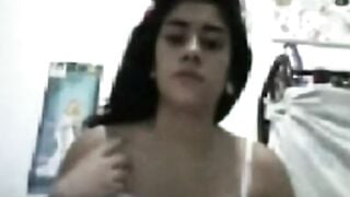 Safadinha Teen Show Tits On Cam New