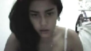 Safadinha Teen Show Tits On Cam New