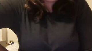 Omegle Girl With No Bottoms On 20yo With Brush
