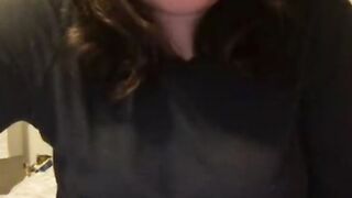 Omegle Girl With No Bottoms On 20yo With Brush