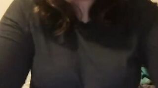Omegle Girl With No Bottoms On 20yo With Brush