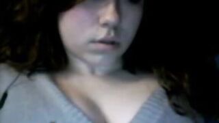 Omegle, Sexy 19yo Flashes Amazing Boobs