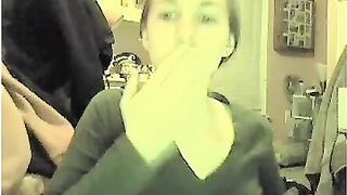 Big Eyed Cutie Doesnt Mind Showing Stuff On Omegle