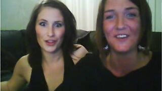 Drunk Girls Flashing And Playing On Omegle