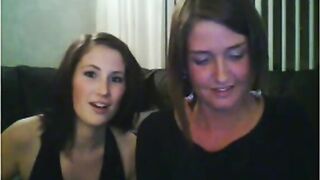 Drunk Girls Flashing And Playing On Omegle