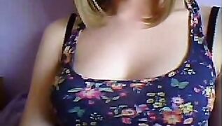 Boob Tease Makes Me Cum