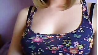 Boob Tease Makes Me Cum