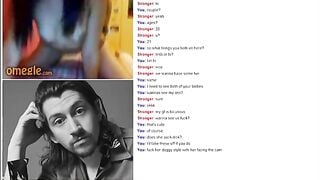 Fit 20 Year Old Couple Fuck With The Sound On For