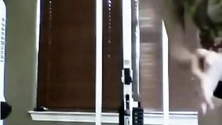Amateur Teen Masturbates On Public Gym