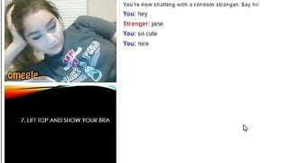 Omegle Girl 17 Cute Jane Gets Naked