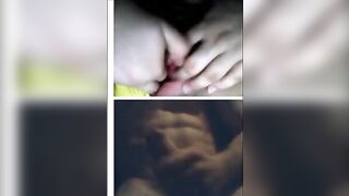Girl Fingering Pussy On Webcam