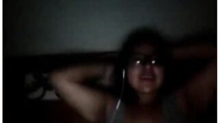 Omegle Teens Convinced To Show Tits