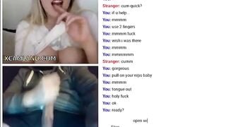 Blondie Teases On Omegle