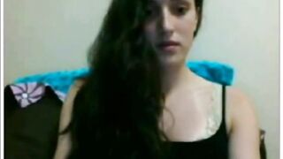 Hot Brunette Plays On Omegle
