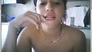 Latina Spreading On Webcam