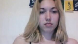 Omegle: Collage Slut