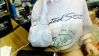 English Hottie With Dildo Plays Omegle Game